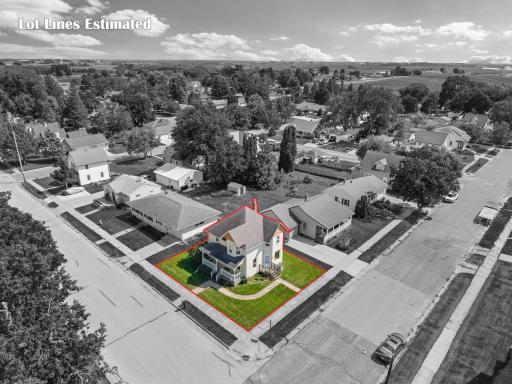 304 East Jefferson St Caledonia MN (16).jpg