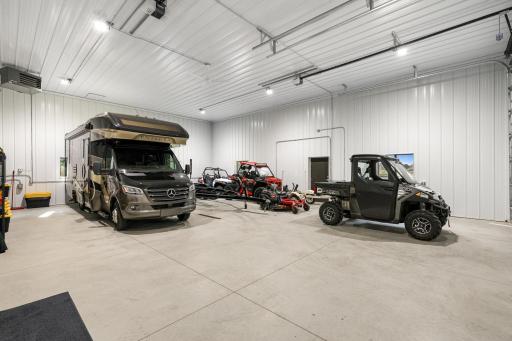 23745 Fairgreen Ave, Farmington, MN-94.jpg