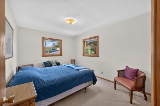 2220 Cardinal Place, Saint Paul, MN 55119