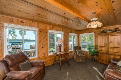 7014 Laura Lane, Saint Peter, MN 56082