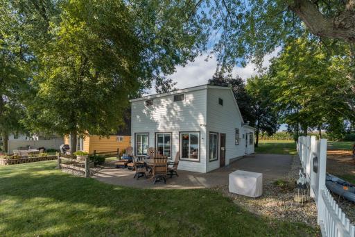 7014 Laura Lane, Saint Peter, MN 56082