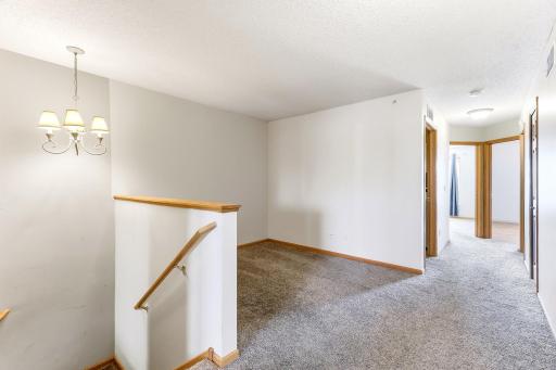 16-web-or-mls-13729-Atrium-Ave-2202-16.jpg