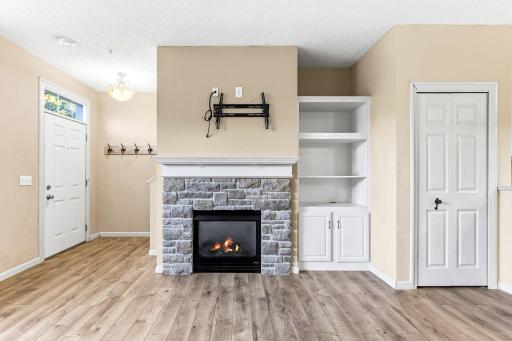 10-web-or-mls-13729-Atrium-Ave-2202-10.jpg
