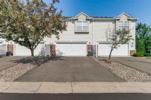 34-web-or-mls-13729-Atrium-Ave-2202-34.jpg