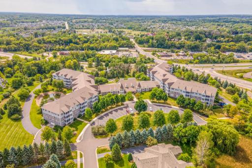 Medina Ridge offers an attractive, established setting surrounded by mature trees, green space, and nearby conveniences.