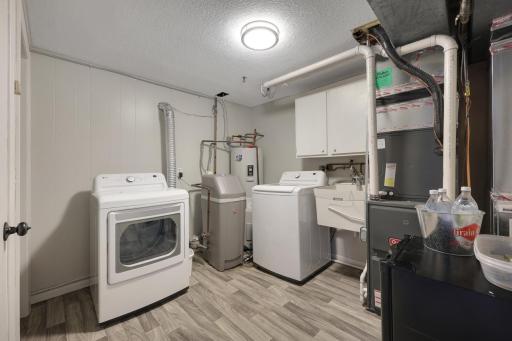 1701 W River Street, Monticello, MN 55362