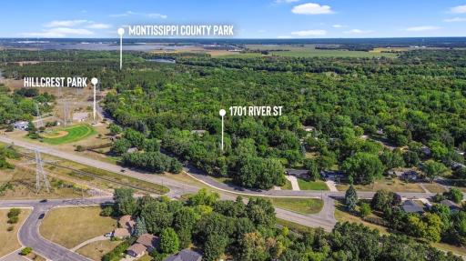 1701 W River Street, Monticello, MN 55362