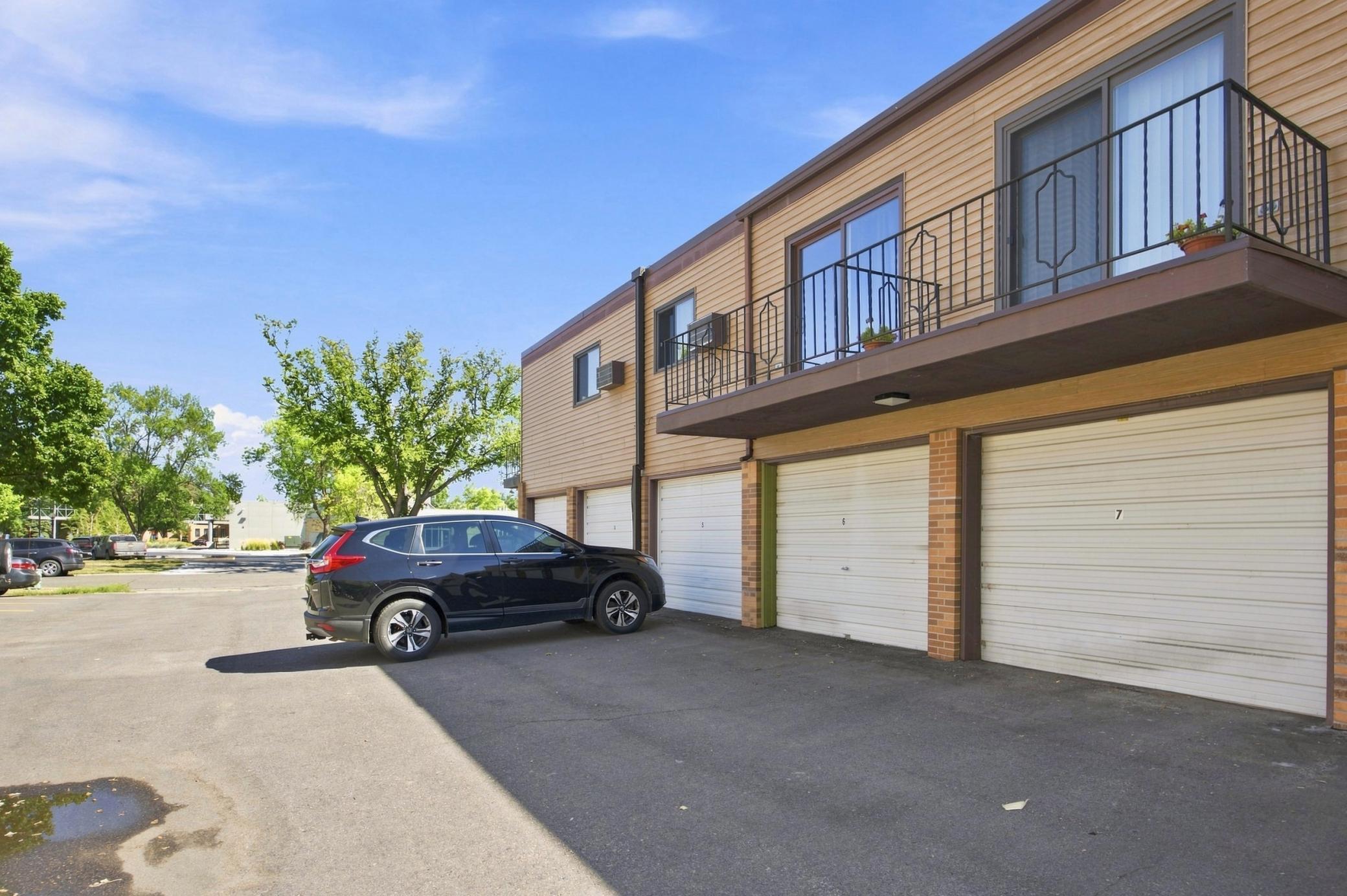 Balcony & Garage
