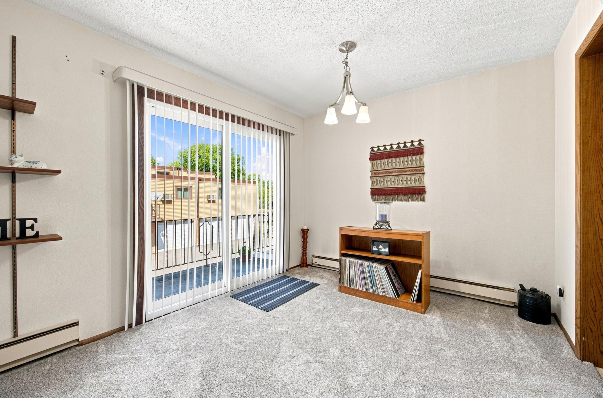 Living Room/Dining area