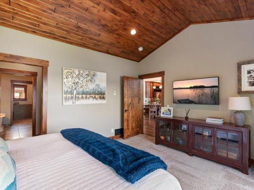 31928 Log Home Drive, Walker, MN 56461