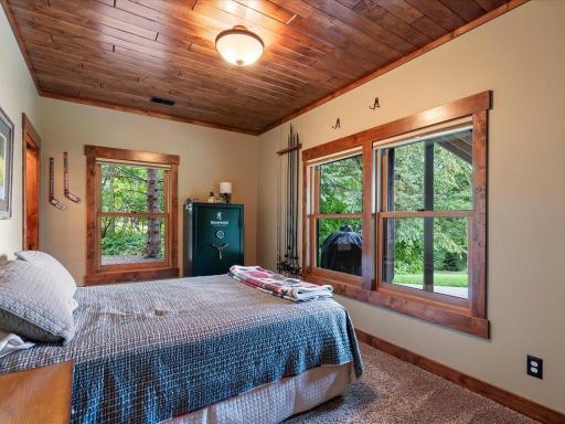 31928 Log Home Drive, Walker, MN 56461