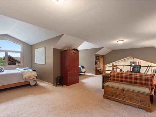 31928 Log Home Drive, Walker, MN 56461