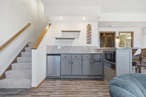 19331 Baldwin Street NW, Elk River, MN 55330