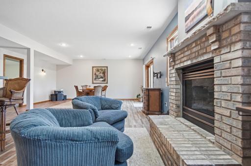 19331 Baldwin Street NW, Elk River, MN 55330