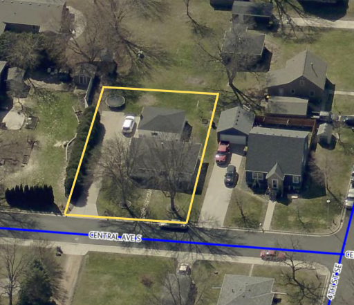 502 Central Avenue S, New Prague, MN 56071