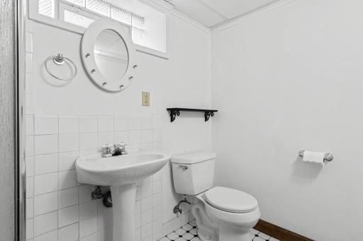 818 Delaware Ave, St Paul, MN-27.jpg