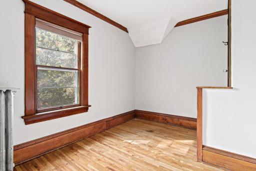 818 Delaware Ave, St Paul, MN-21.jpg