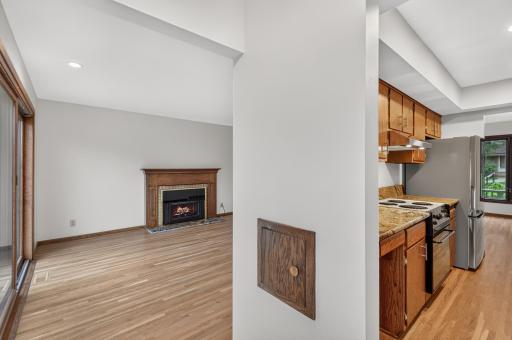 109 Windsor Lane, New Brighton, MN 55112
