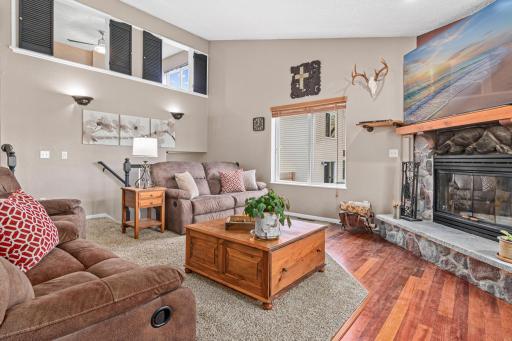 1400 Field Creek Cir, Victoria-3.jpg