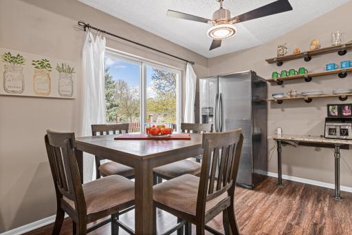 1400 Field Creek Cir, Victoria-6.jpg