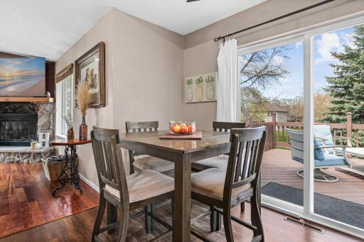 1400 Field Creek Cir, Victoria-7.jpg