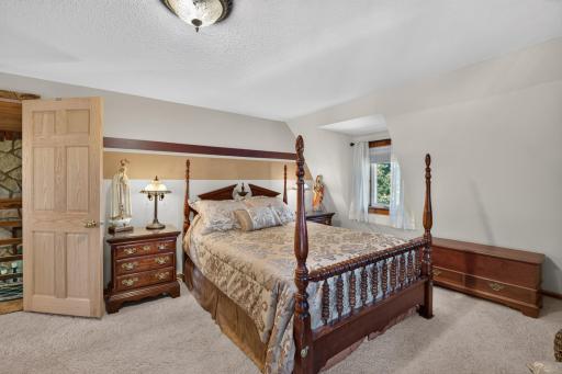 6119 County Road 10 SE, Dover, MN 55929