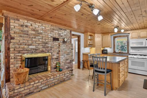 6119 County Road 10 SE, Dover, MN 55929