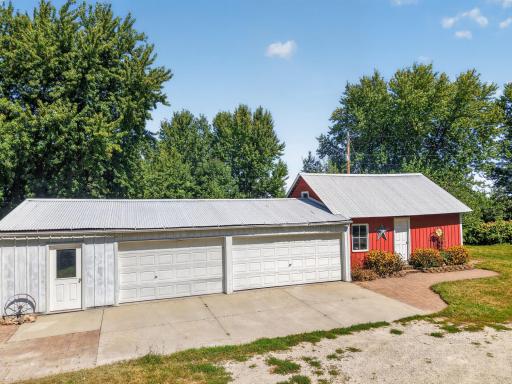 6119 County Road 10 SE, Dover, MN 55929