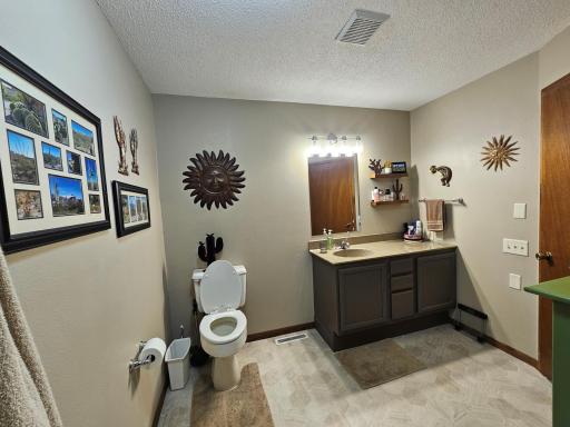 1101 Irene Avenue, Willmar, MN 56201