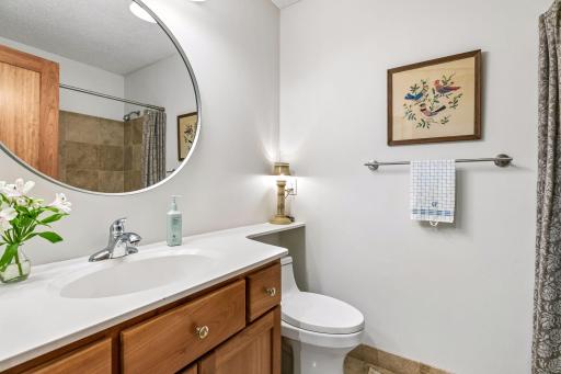 1900 Lanewood Lane N, Plymouth, MN 55447