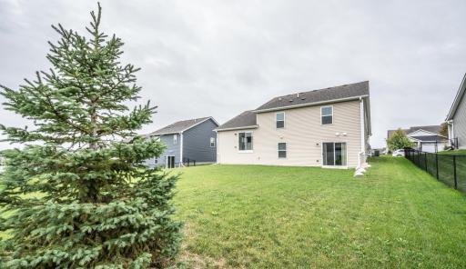 7739 206th Street W, Lakeville, MN 55044