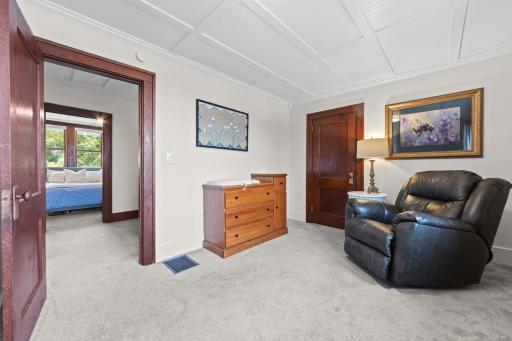 3310 Chaska Boulevard, Chaska, MN 55318