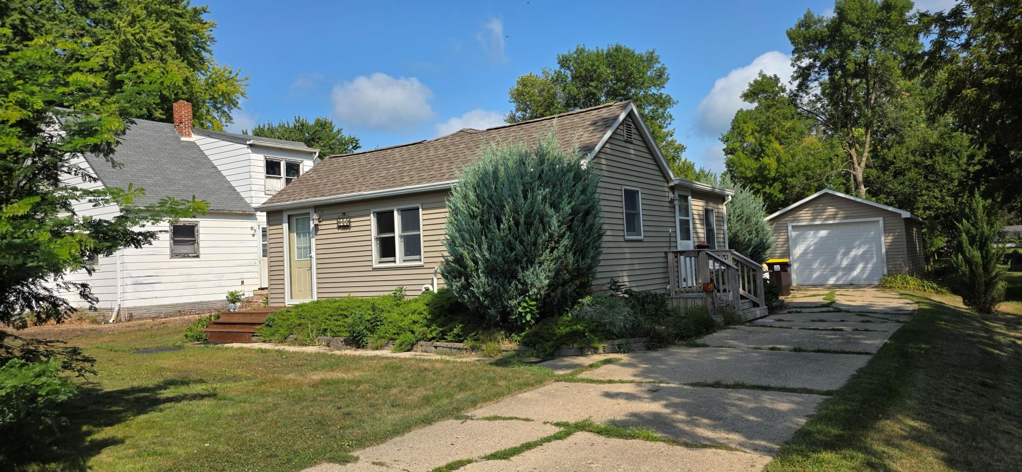 Property photo for 850 10th Street, Westbrook, MN 56183