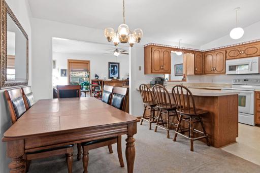 5563 Asbury Street, Shoreview, MN 55126