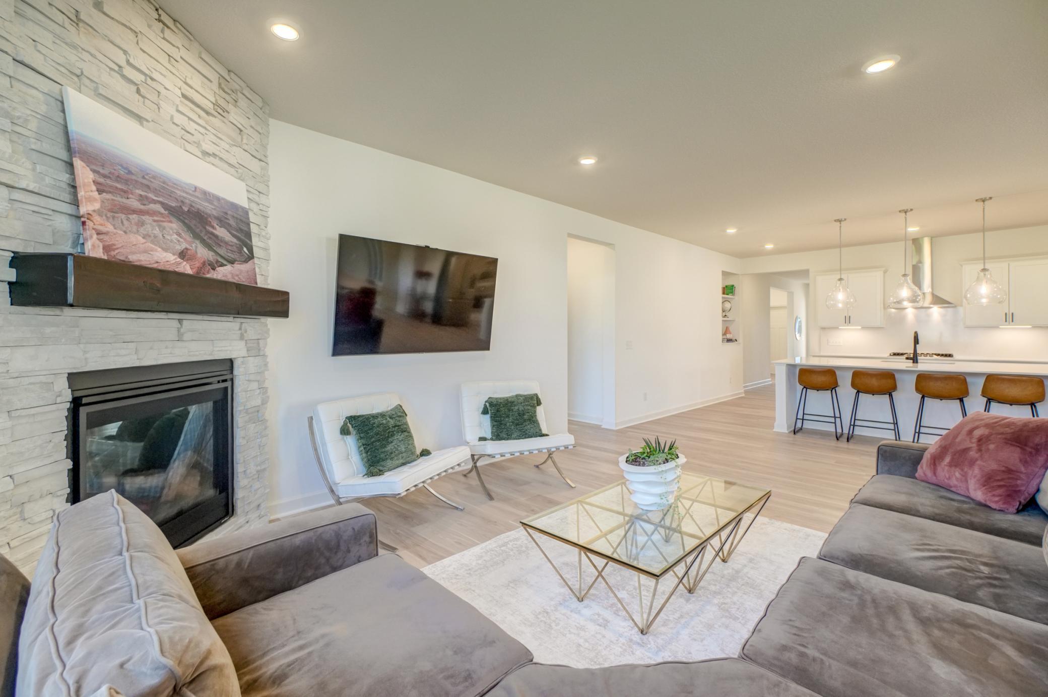 11404 Kings Ct N-21.jpg