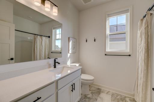 11404 Kings Court N, Lake Elmo, MN 55042