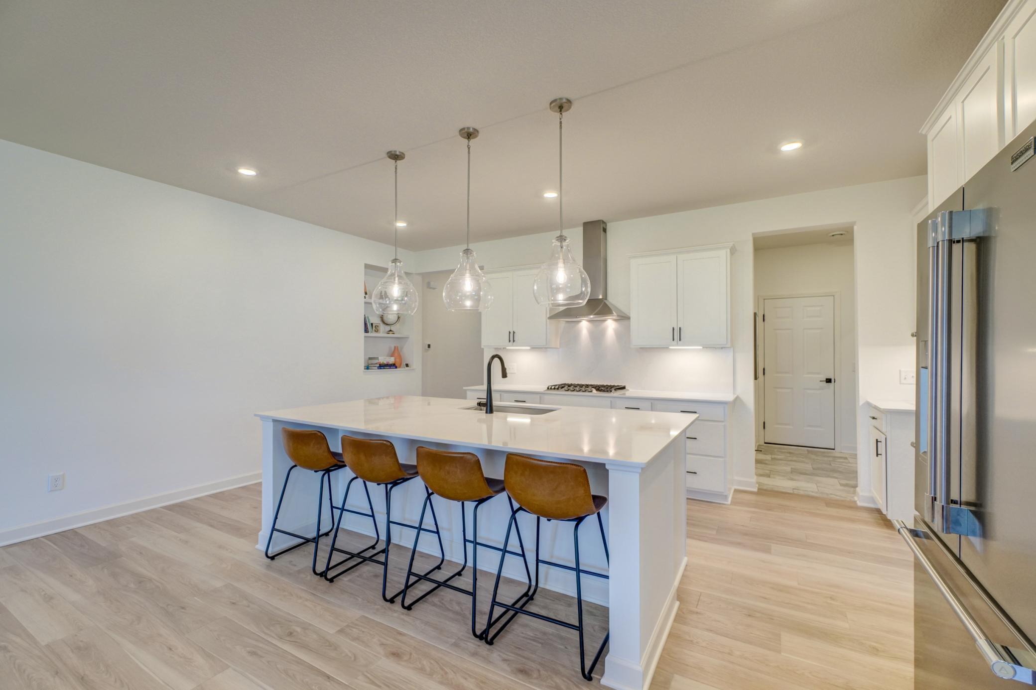 11404 Kings Ct N-27.jpg