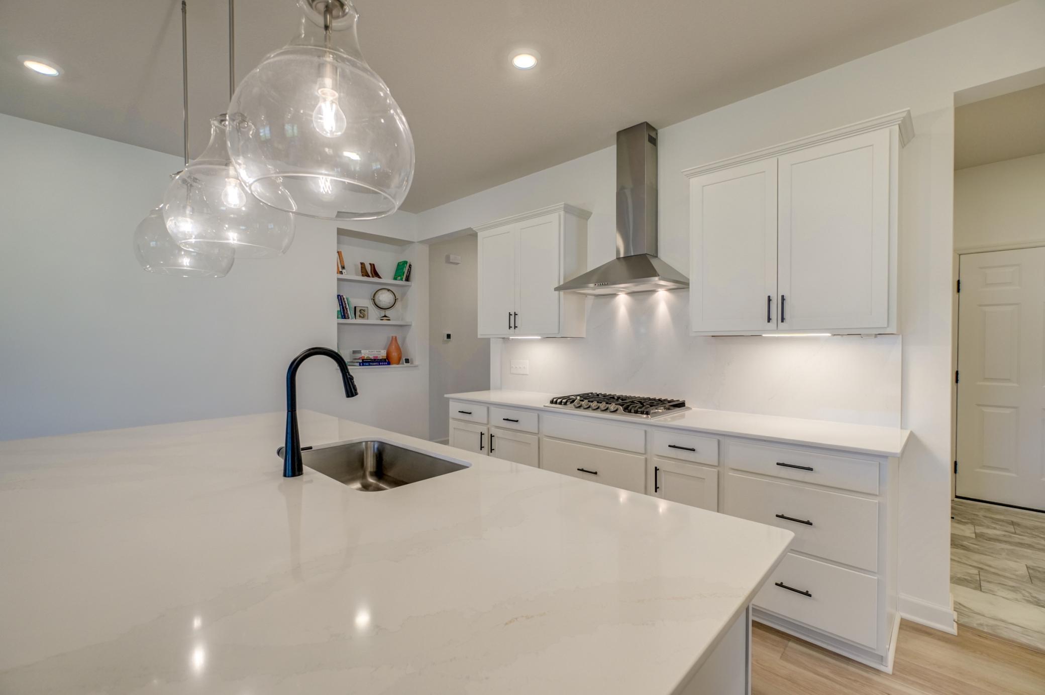 11404 Kings Ct N-29.jpg
