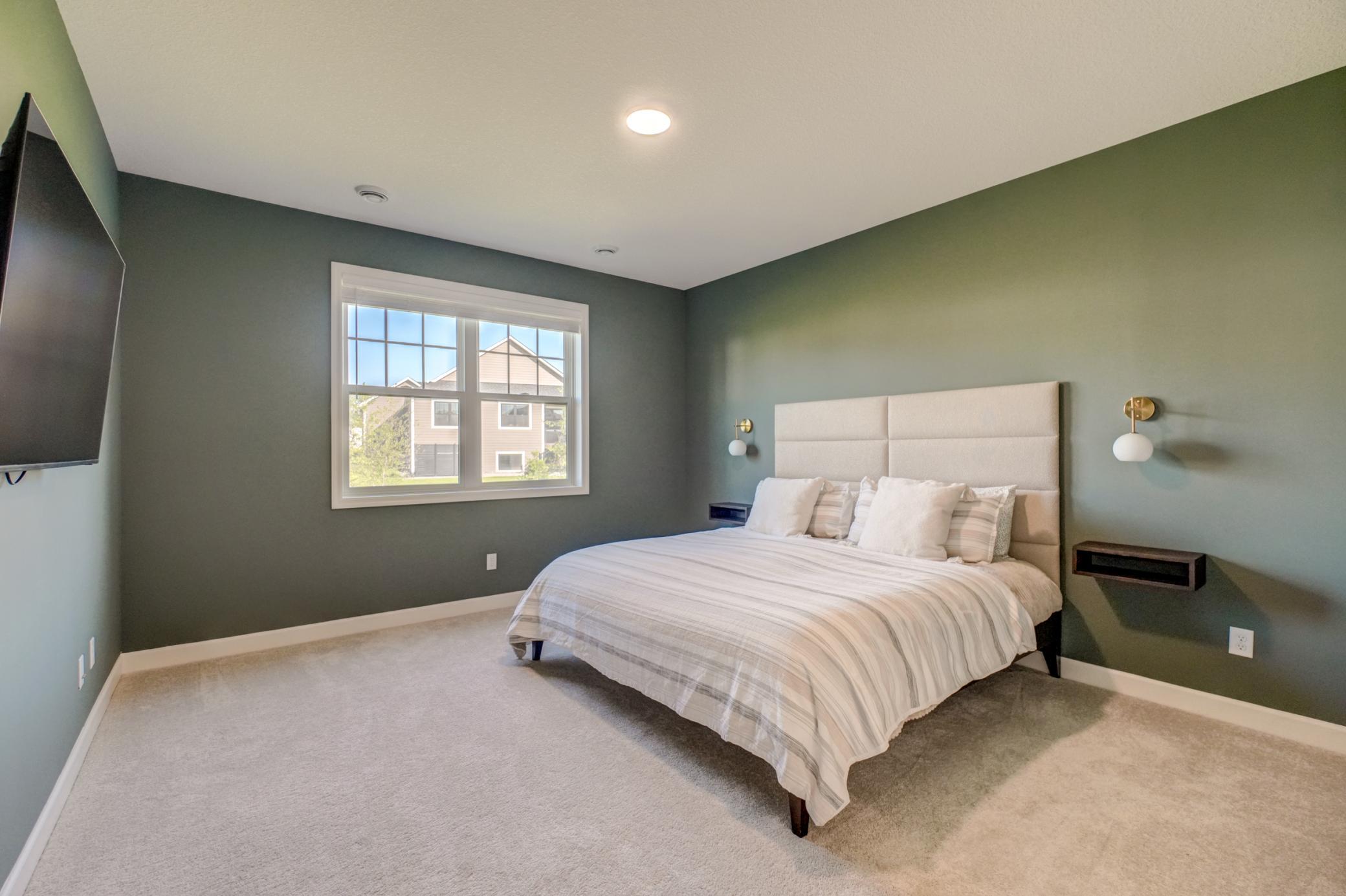 11404 Kings Ct N-49.jpg