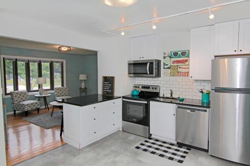 5619 Vera Cruz Avenue N, Crystal, MN 55429