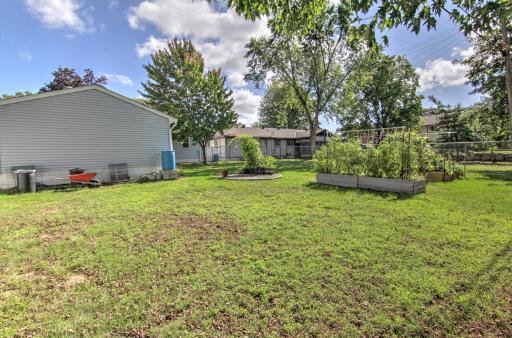 5619 Vera Cruz Avenue N, Crystal, MN 55429