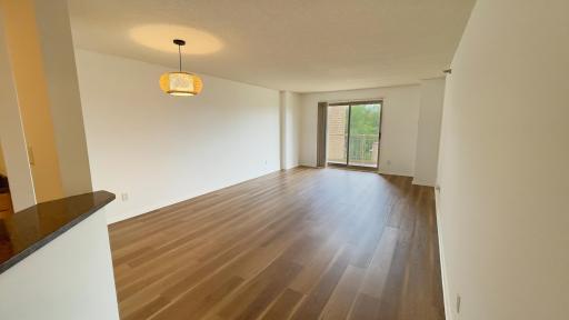 This unit features brand new floors, lots of natural light and stunning river views!