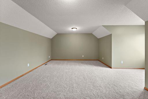 2686 148th Street W, Rosemount, MN 55068