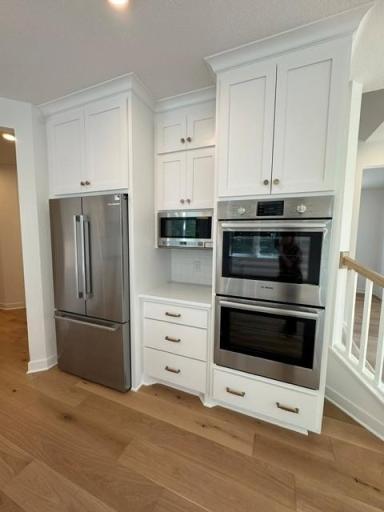 3747 Knightsbridge Lane N, Lake Elmo, MN 55042