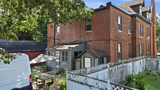 399 Ashland Avenue, Saint Paul, MN 55102