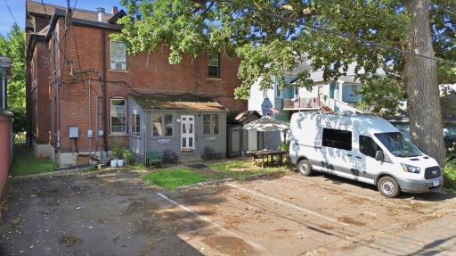 399 Ashland Avenue, Saint Paul, MN 55102