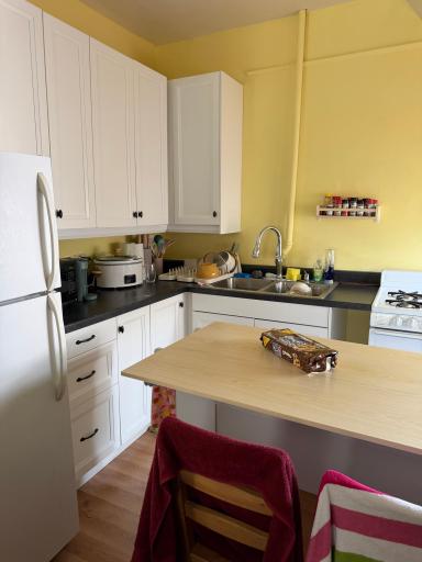 399 Ashland Avenue, Saint Paul, MN 55102