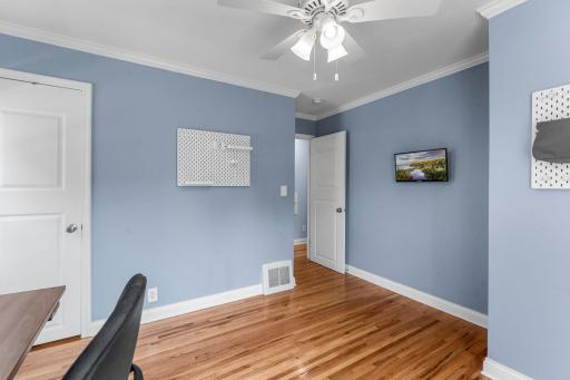 3043 Nevada Avenue S, Saint Louis Park, MN 55426
