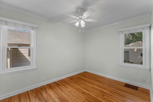 3043 Nevada Avenue S, Saint Louis Park, MN 55426