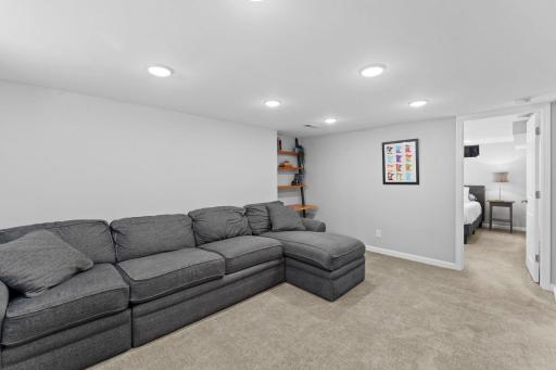 3043 Nevada Avenue S, Saint Louis Park, MN 55426